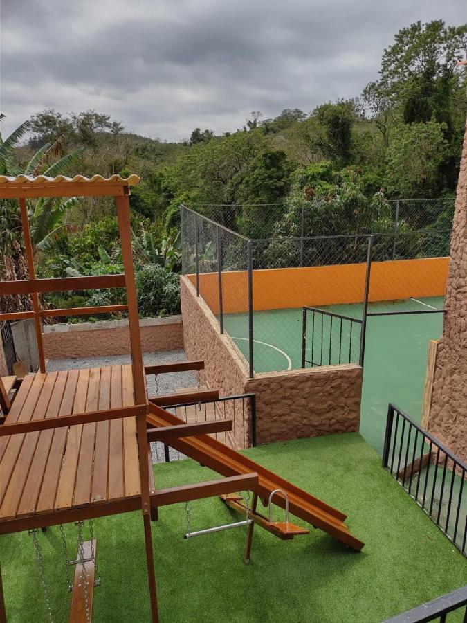 Chacara Bella Vida Com Piscina Churrasqueira Salao De Festas Fogao A Lenha Quadra アラサリグアマ エクステリア 写真